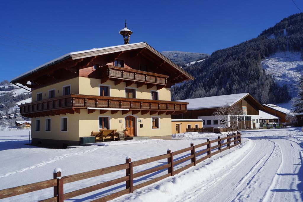 Bio-Bauernhof Reiterhof Villa Sankt Johann im Pongau Exterior photo